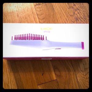 NEW CROC PLUG MINI HOT BRUSH